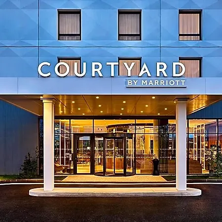 Courtyard By Marriott Lyon Eurexpo Stadium