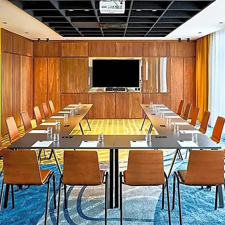 Courtyard By Marriott Lyon Eurexpo Stadium Genas