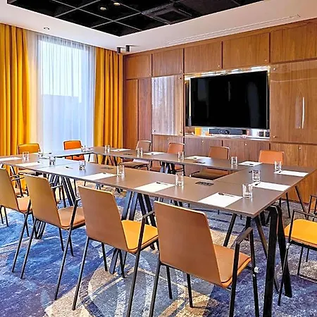 Courtyard By Marriott Lyon Eurexpo Stadium Hotel 3*