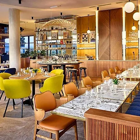 Courtyard By Marriott Lyon Eurexpo Stadium