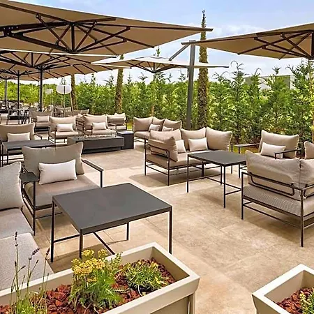 Courtyard By Marriott Lyon Eurexpo Stadium 3*