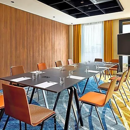 Courtyard By Marriott Lyon Eurexpo Stadium Hotel Genas
